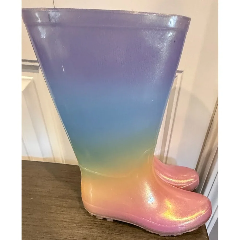Cat & Jack Rainbow Ombré Rain Boots Wellies Girls Size 2